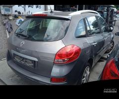 RENAULT CLIO 1.5 TD 2010 K9KM7 PER RICAMBI