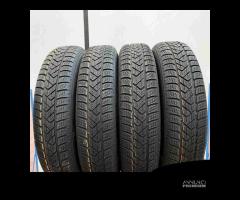 8 PNEUMATICI USATI PIRELLI 215 65 R17 WINTER