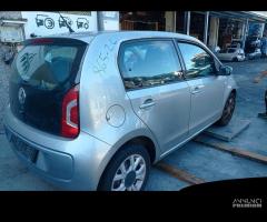 VOLKSWAGEN UP 1.0 B 2013 CPG PER RICAMBI