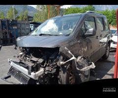 PEUGEOT RIFTER 1.5 TD 2020 YH01 PER RICAMBI