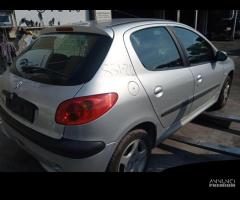 PEUGEOT 206 1.4 B 2004 KFW PER RICAMBI