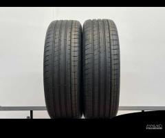 2 PNEUMATICI USATI GOODYEAR 235 55 R18 ESTIVI