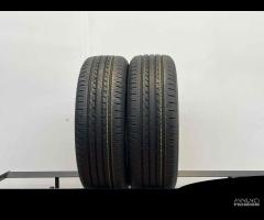 2 PNEUMATICI USATI GOODYEAR 215 60 R17 ESTIVI