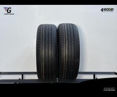 2 PNEUMATICI USATI BRIDGESTONE 215 65 R17 ESTIVI