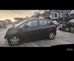 RICAMBI USATI AUTO HYUNDAI iX20 Serie D4FC Diesel - 4