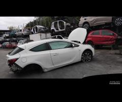 RICAMBI USATI AUTO OPEL Astra J GTC A 14 NET, B 14 - 1