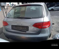 Audi a4 2.0 tdi 2011 cag per ricambi