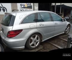 MERCEDES CLASSE R 3.0 TD 2008 642950 PER RICAMBI