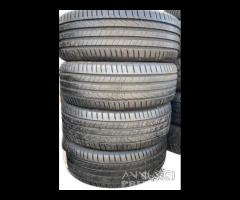 235 50 19 Michelin