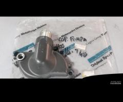 Coperchio pompa acqua DUCATI 748 916 ST2