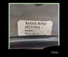 Alternatore BOSCH 0127813044 VOLVO XC60 36011622