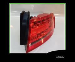 Fanale Fanalino Destro DX HELLA AUDI A4 8K 8K59450