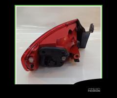 Fanale Fanalino Destro DX HELLA AUDI A4 8K 8K59450