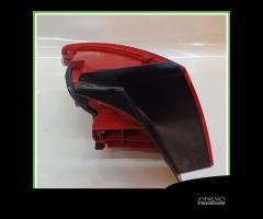 Fanale Fanalino Destro DX HELLA AUDI A4 8K 8K59450