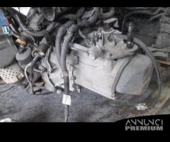 CAMBIO peugeot 206 1.4 b 2004 - KFU -