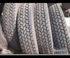 4 gomme usate 215 75 17.5 fulda regional force