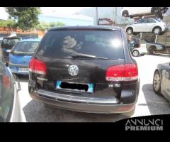 Volkswagen touareg 3.0 tdi 2006 -bks- per ricambi