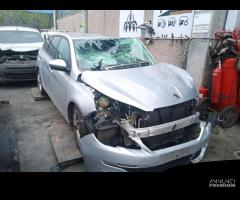 PEUGEOT 308 1.6 HDI 2015 BH01 PER RICAMBI