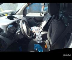 RENAULT KANGOO 1.5 DCI 2013 K9K E8 PER RICAMBI