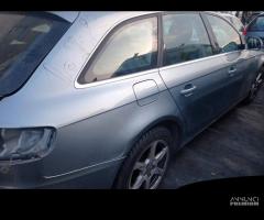 AUDI A4 2.0 TDI 2008 CAG per ricambi