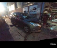 FORD FOCUS 1.6 TDCI 2012 T1DB  PER RICAMBI