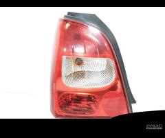 STOP FANALE POSTERIORE SINISTRO RENAULT Twingo II - 1