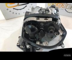 TESTATA MOTORE SINISTRA BMW R NINE T - 8