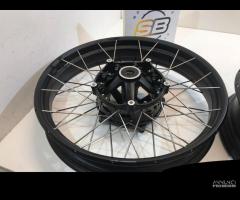 CERCHI BMW R1200GS 13-18 R1250GS 19-23 - 6