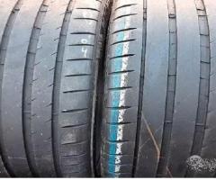 Coppia di pneumatici usati 325 30 21 Michelin