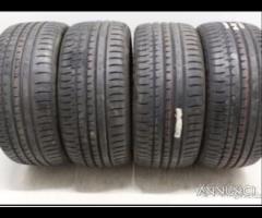 4 gomme usate 255 40 18 e 225 45 18 good year