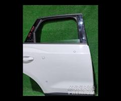 PORTIERA POSTERIORE DESTRA AUDI Q3 Serie (F3B) 83A - 8