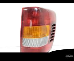 STOP FANALE POSTERIORE DESTRO JEEP Grand Cherokee - 1