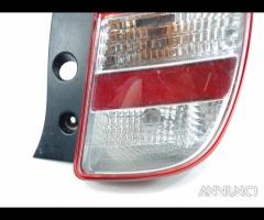 STOP FANALE POSTERIORE DESTRO NISSAN Micra 7a Seri