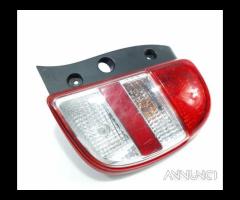 STOP FANALE POSTERIORE DESTRO NISSAN Micra 7a Seri - 11