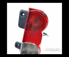 STOP FANALE POSTERIORE DESTRO NISSAN NV200 1a Seri - 6