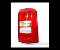 STOP FANALE POSTERIORE DESTRO JEEP Patriot 1a Seri