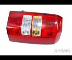 STOP FANALE POSTERIORE DESTRO JEEP Patriot 1a Seri - 7