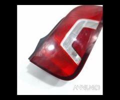 STOP FANALE POSTERIORE DESTRO VOLKSWAGEN Up 1a Ser