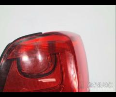 STOP FANALE POSTERIORE DESTRO VOLKSWAGEN Polo 5a S