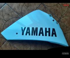 PUNTALE DESTRO ORIGINALE YAMAHA R1 BiG BANG