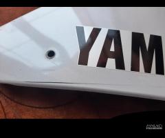 PUNTALE DESTRO ORIGINALE YAMAHA R1 BiG BANG