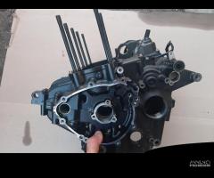 BASAMENTO BLOCCO MOTORE YAMAHA R1 BiG BANG - 6