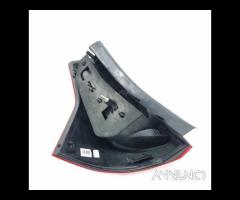 STOP FANALE POSTERIORE DESTRO DACIA Sandero 1a Ser - 11