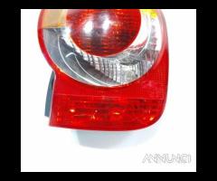 STOP FANALE POSTERIORE DESTRO RENAULT Modus 1a Ser