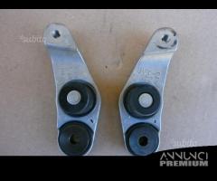 Staffe del serbatoio YAMAHA R1 04 05 06 - 07 08 - 2