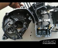 BASAMENTO BLOCCO MOTORE YAMAHA R1 04/08 Fz1 06/15 - 2