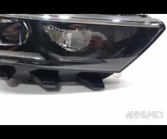 FARO ANTERIORE DESTRO VOLKSWAGEN T-Roc Serie 2GA94