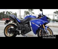 PIASTRE SOTTO SELLA YAMAHA R1 BiG BANG