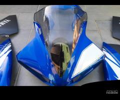 CARENE NUOVE ORIGINALE YAMAHA R1 BiG BANG 09 / 11