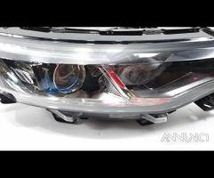 FARO ANTERIORE DESTRO RENAULT Talisman Berlina 260 - 8